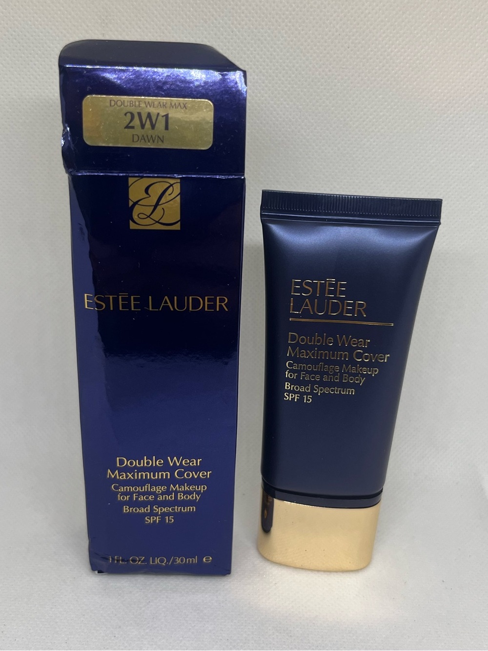 New Estée Lauder 2W1 DAWN Foundation Double Wear Maximum Cover